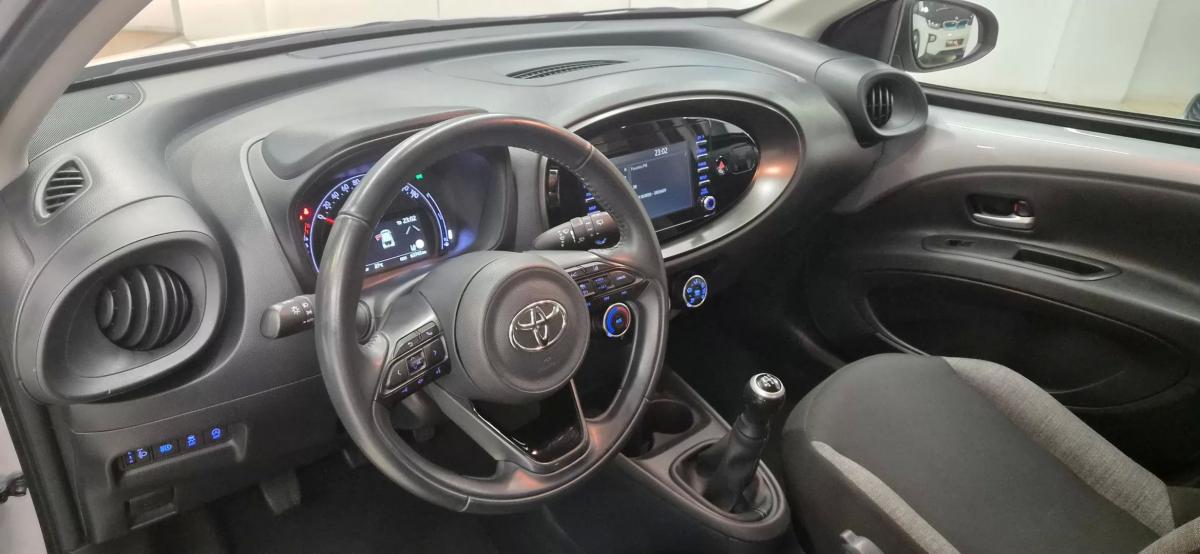 toyota-aygo-x-2023-gasolina-998cc