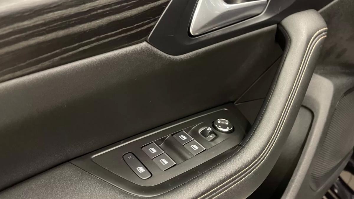 peugeot-508-sw-2023-diesel-1499cc