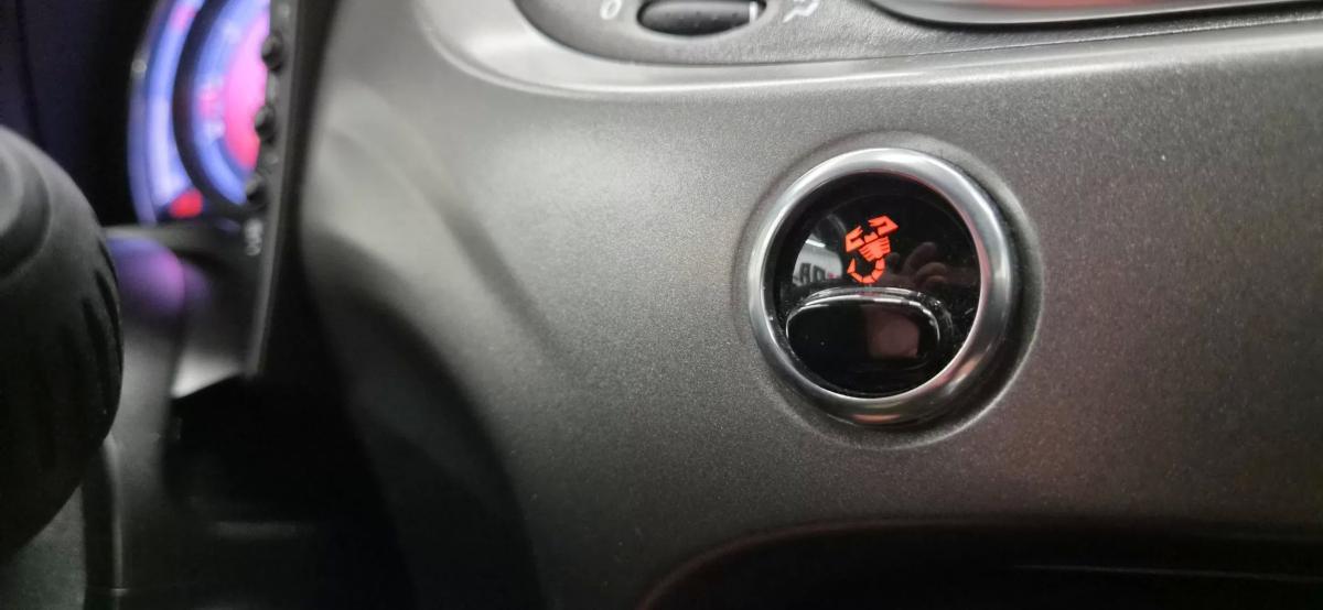abarth-595-2021-gasolina-1368cc