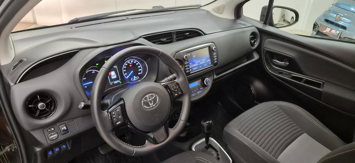 toyota-yaris-2018-hibrido-a-gasolina-1497cc