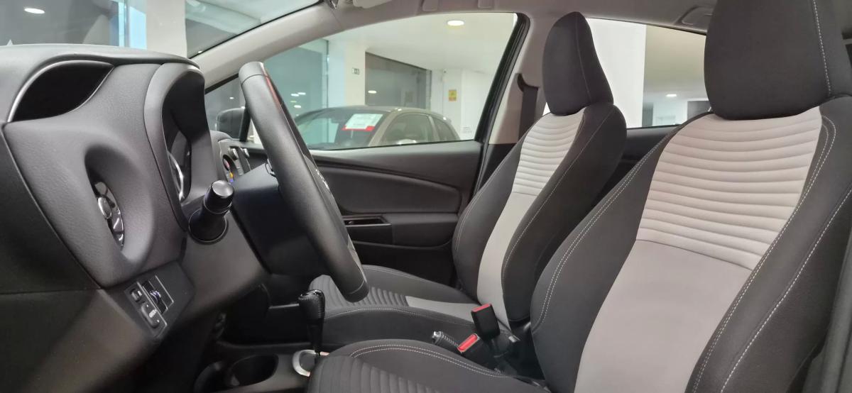 toyota-yaris-2018-hibrido-a-gasolina-1497cc