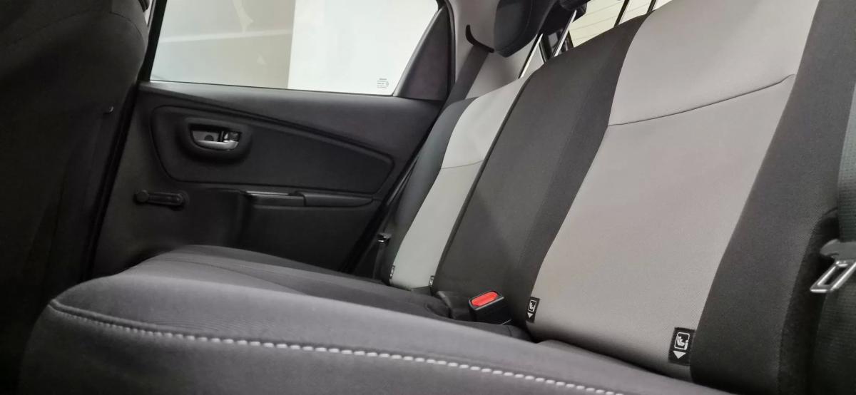 toyota-yaris-2018-hibrido-a-gasolina-1497cc