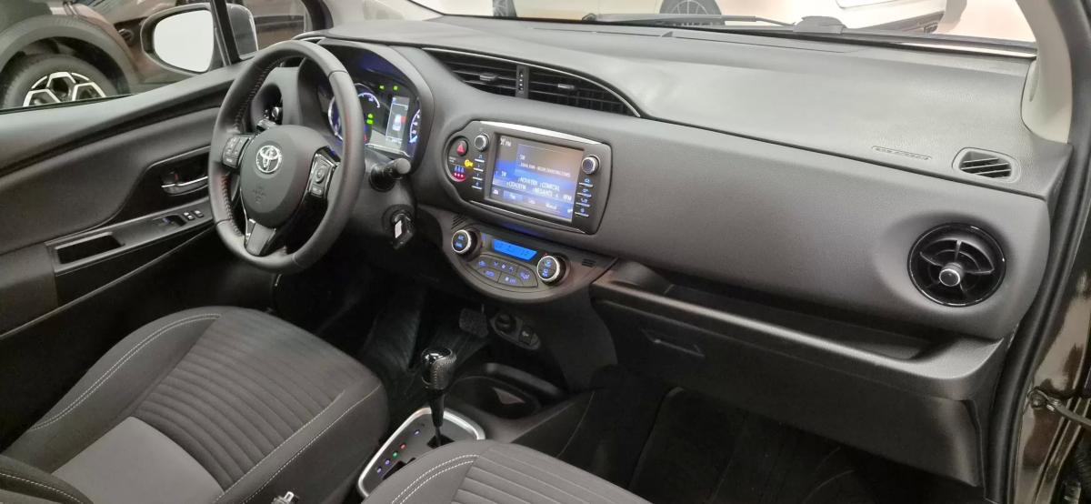 toyota-yaris-2018-hibrido-a-gasolina-1497cc