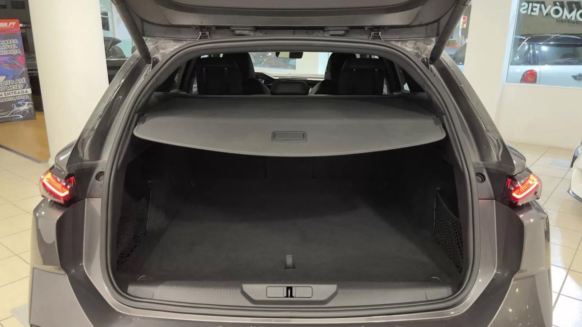 peugeot-308-sw-2023-gasolina-1199cc