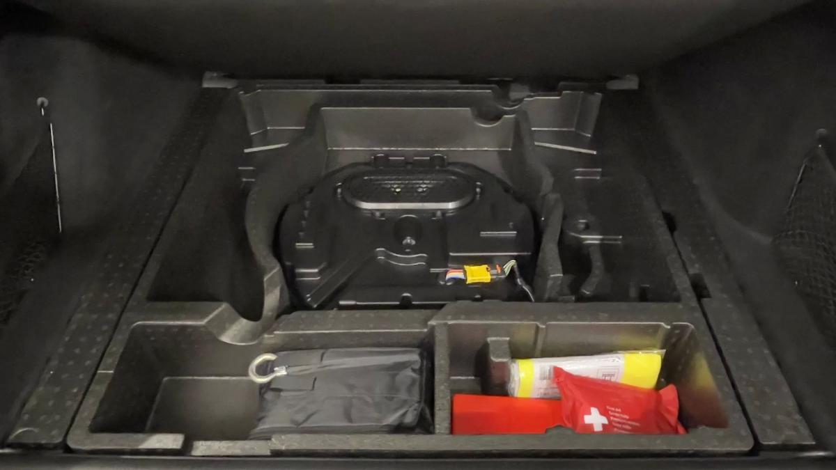 peugeot-308-sw-2023-gasolina-1199cc