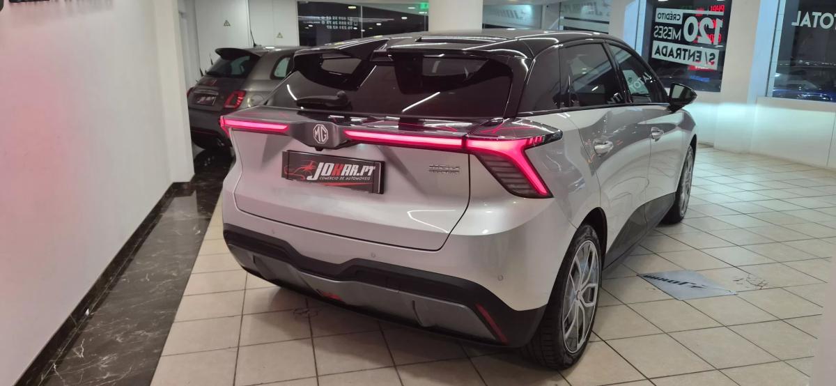 mg-mg4-2025-eletrico-200cc