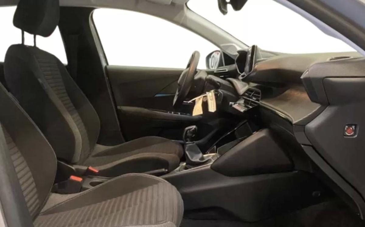 peugeot-208-2023-gasolina-1199cc