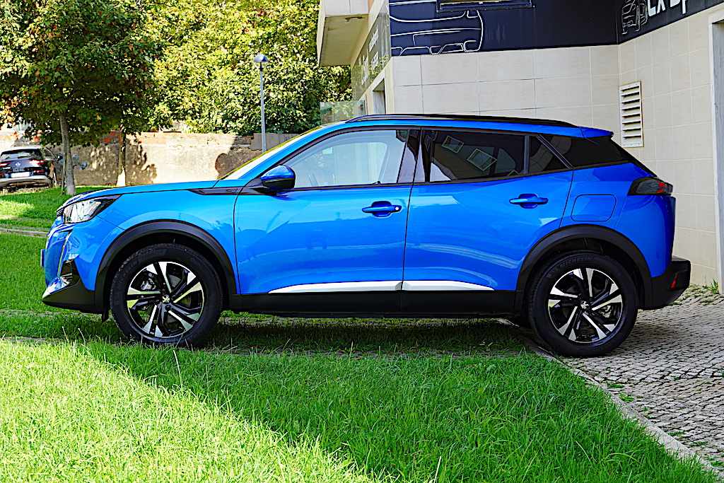 peugeot-2008-e-2008-2021-eletrico