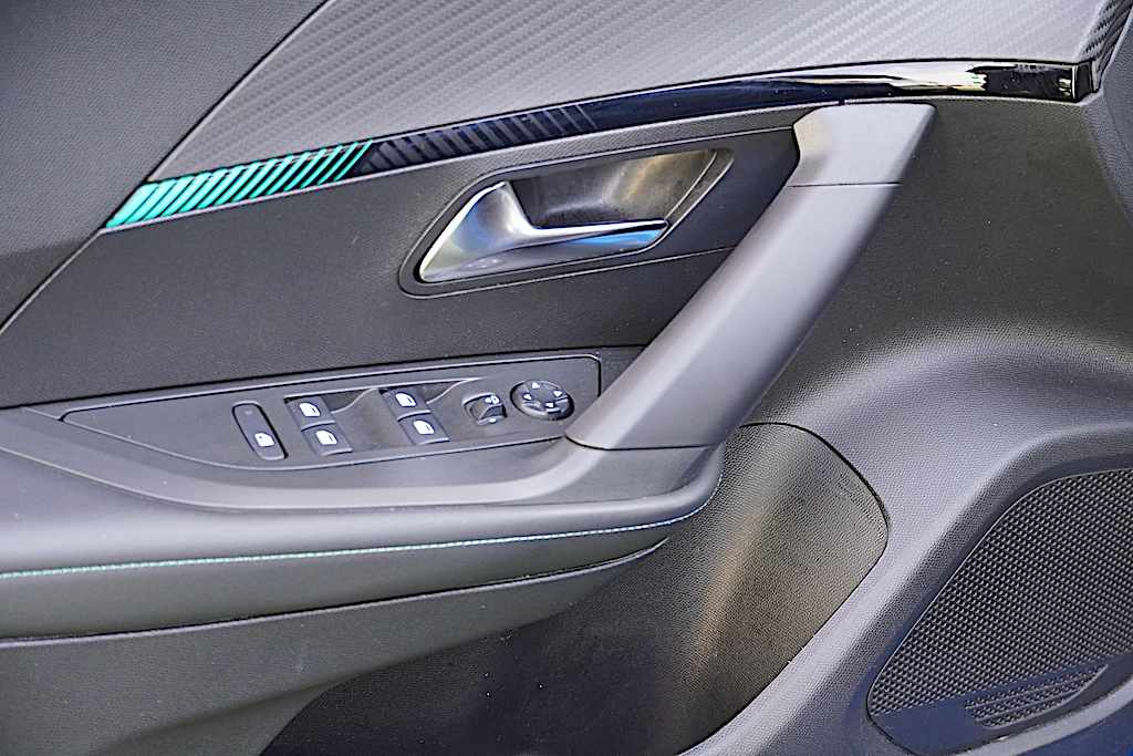 peugeot-2008-e-2008-2021-eletrico