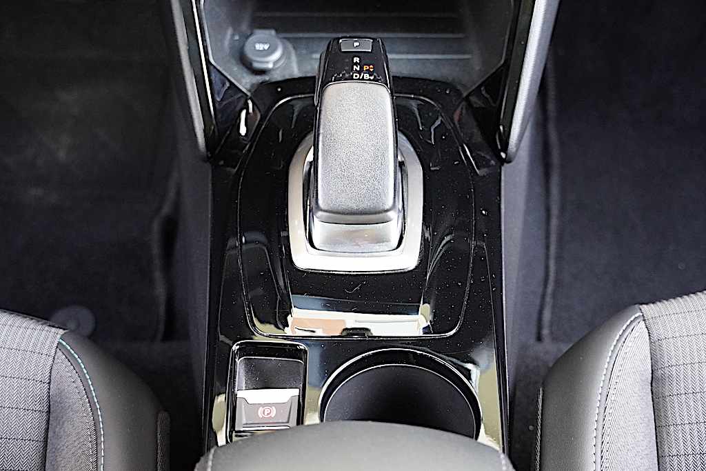 peugeot-2008-e-2008-2021-eletrico
