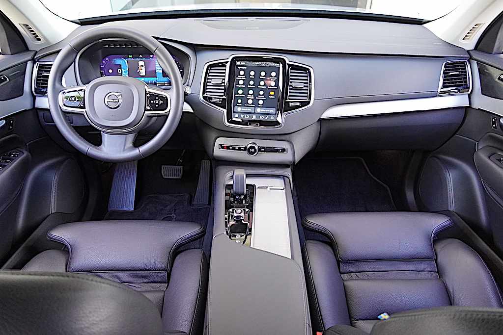 volvo-xc90-xc90-2023-gasolina-1969cc