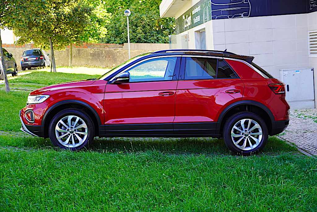 volkswagen-t-roc-1-5-tsi-2025-gasolina-1498cc