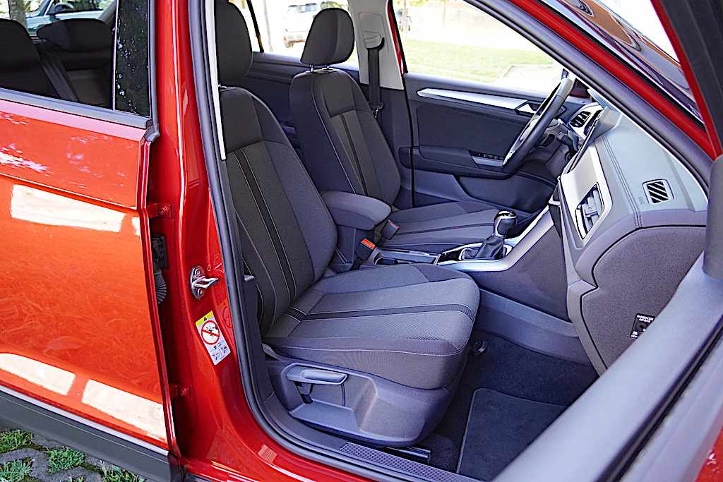 volkswagen-t-roc-1-5-tsi-2025-gasolina-1498cc