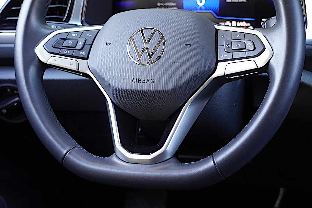 volkswagen-t-roc-1-5-tsi-2025-gasolina-1498cc