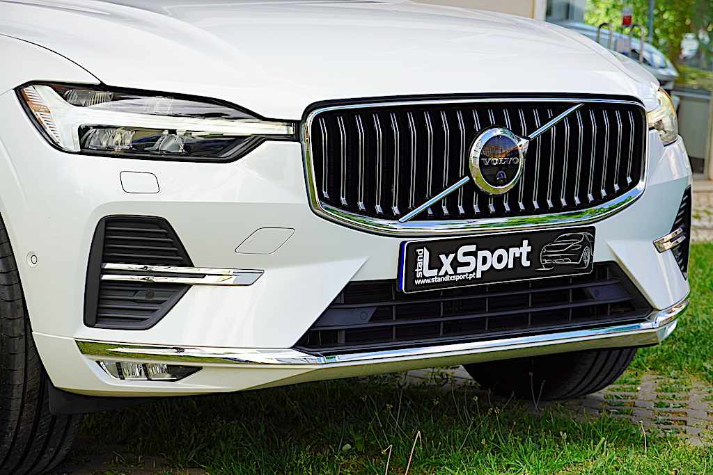 volvo-xc60-b4-2021-diesel-1969cc