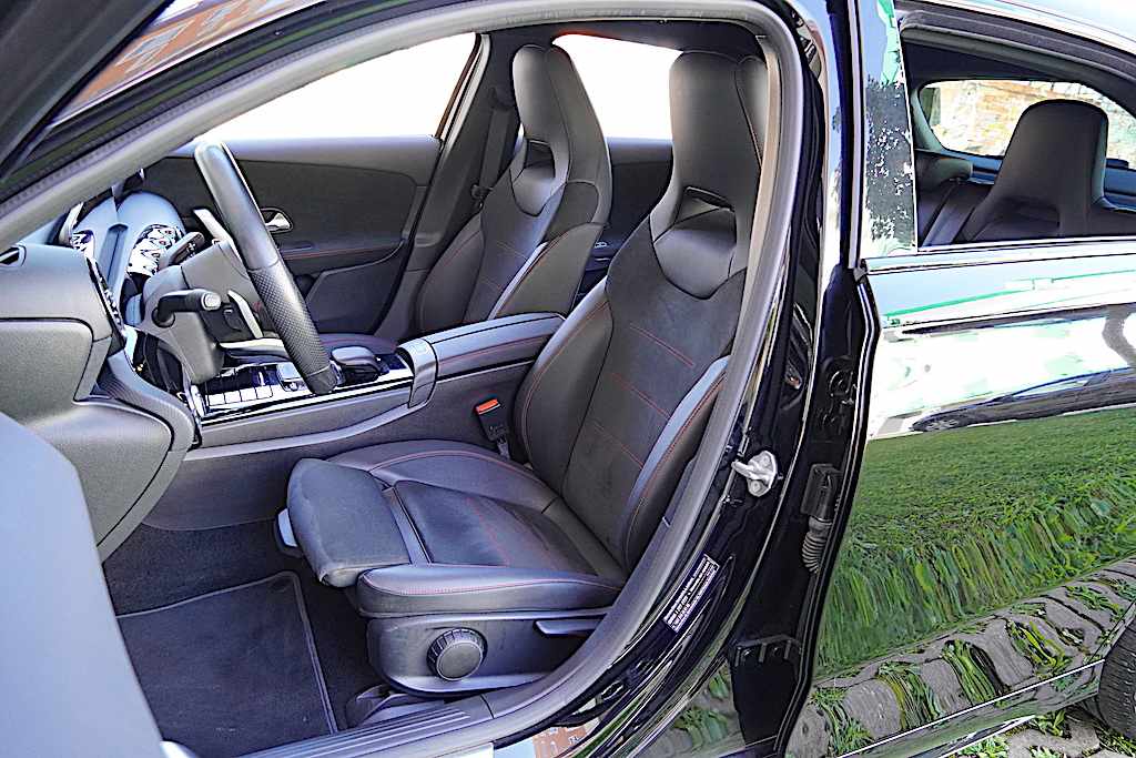 mercedes-benz-classe-a-a-250-e-2021-gasolina-1332cc