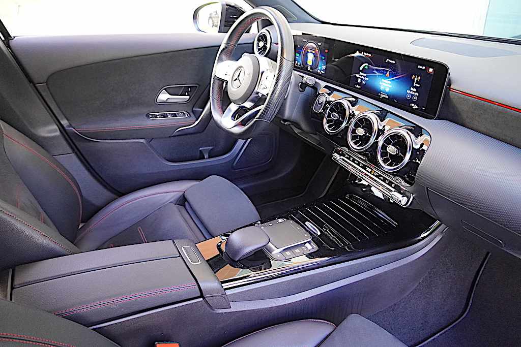 mercedes-benz-classe-a-a-250-e-2021-gasolina-1332cc