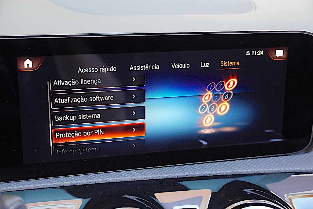 mercedes-benz-classe-a-a-250-e-2021-gasolina-1332cc