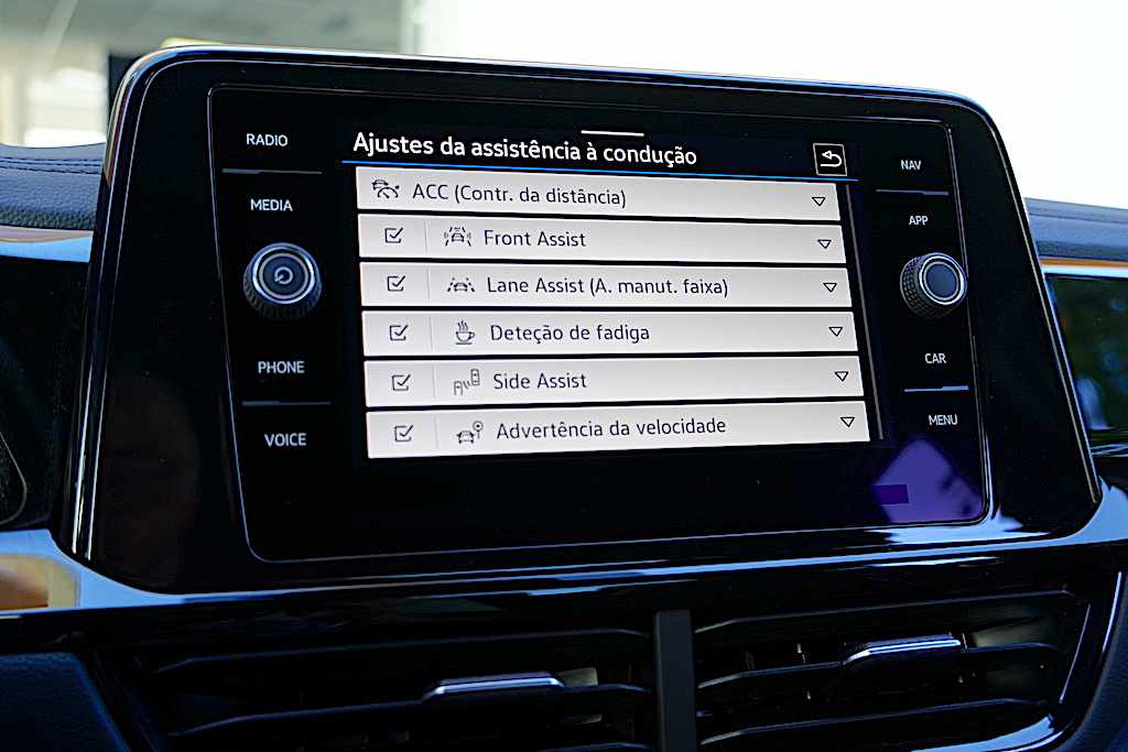 volkswagen-t-roc-1-0-tsi-2025-gasolina-999cc