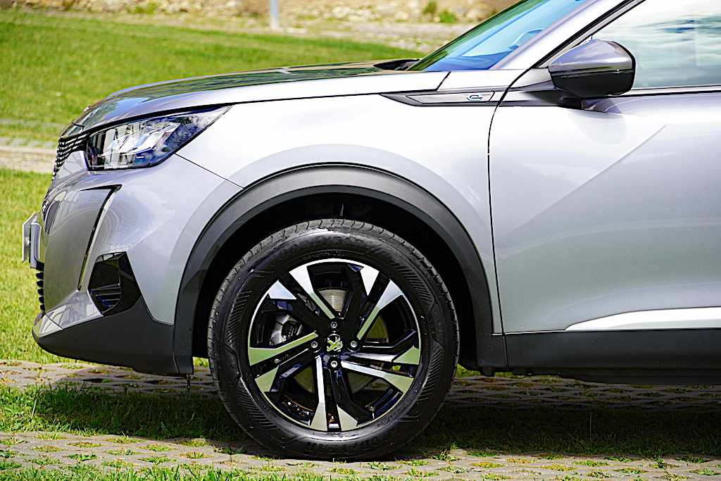peugeot-2008-e-2008-2021-eletrico