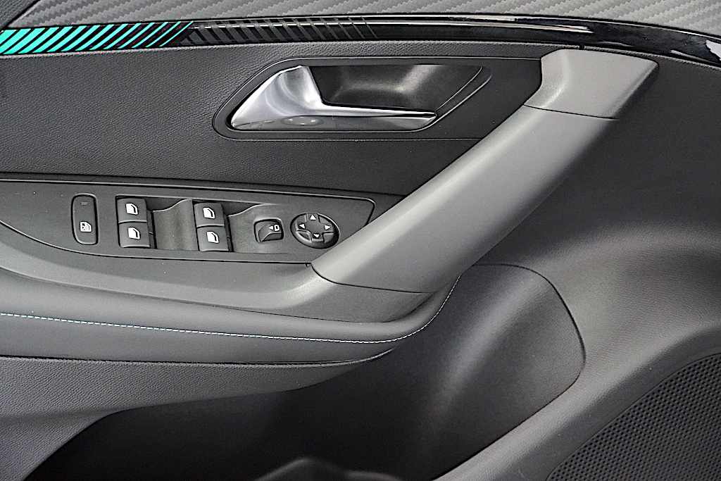 peugeot-2008-e-2008-2021-eletrico