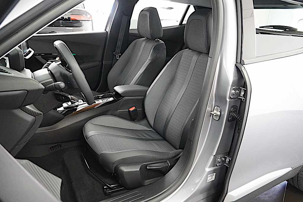 peugeot-2008-e-2008-2021-eletrico
