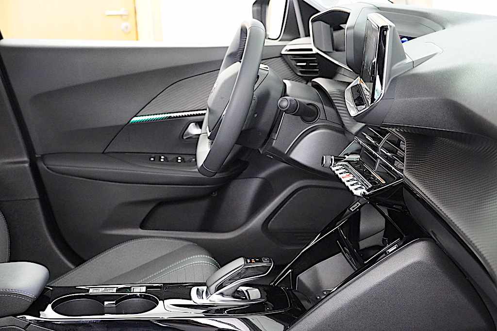peugeot-2008-e-2008-2021-eletrico