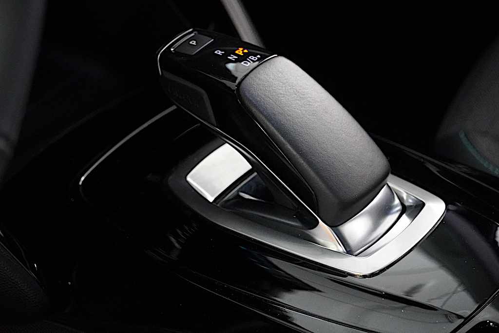 peugeot-2008-e-2008-2021-eletrico