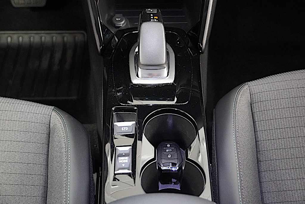 peugeot-2008-e-2008-2021-eletrico