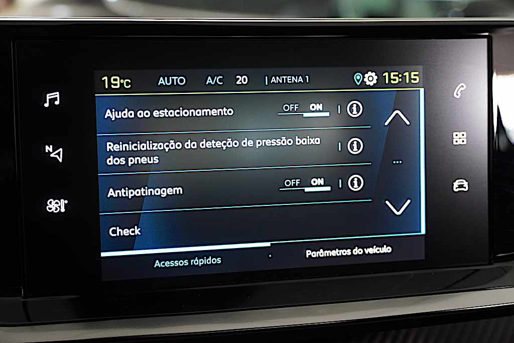 peugeot-2008-e-2008-2021-eletrico