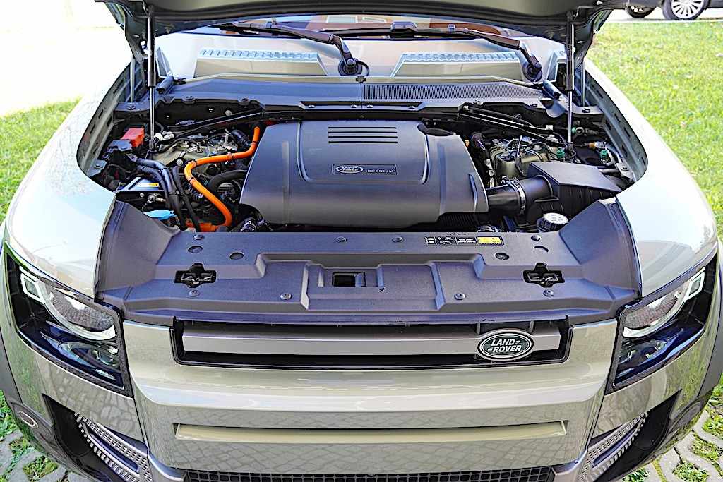 land-rover-defender-2024-hibrido-a-gasolina-1997cc
