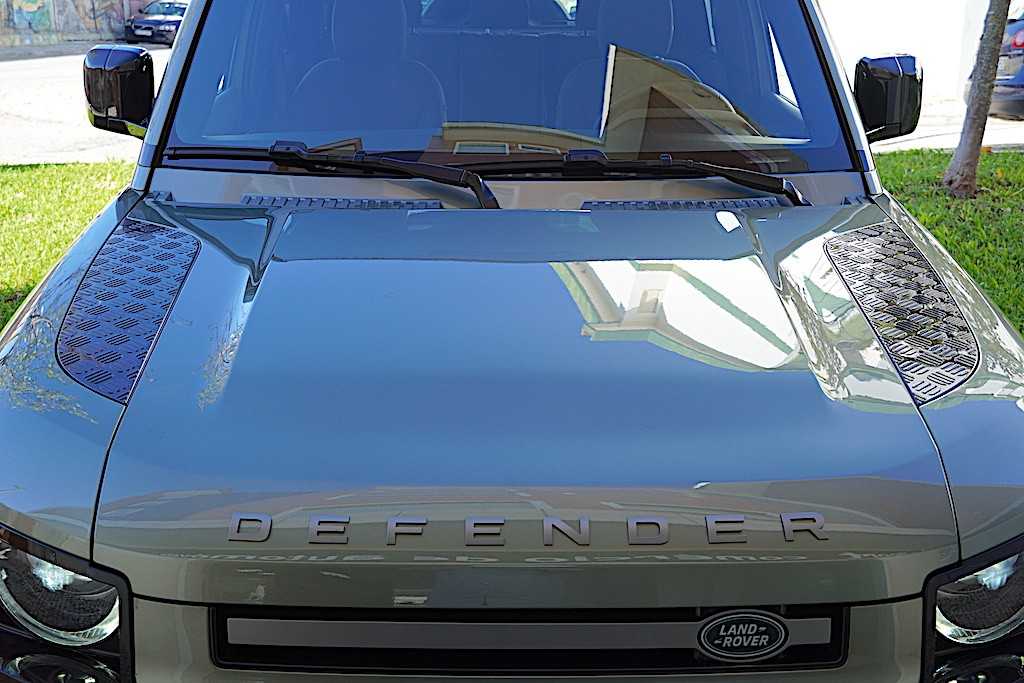 land-rover-defender-2024-hibrido-a-gasolina-1997cc
