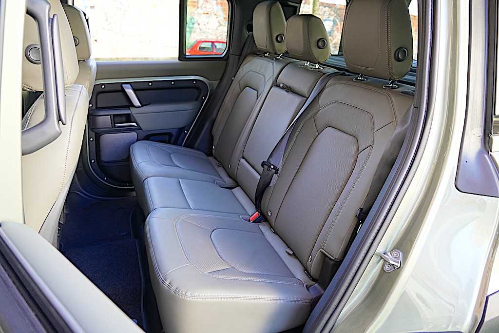 land-rover-defender-2024-hibrido-a-gasolina-1997cc