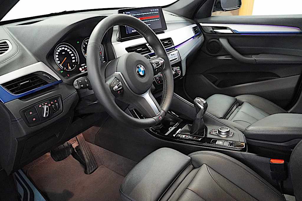 bmw-x1-2020-hibrido-a-gasolina-1499cc