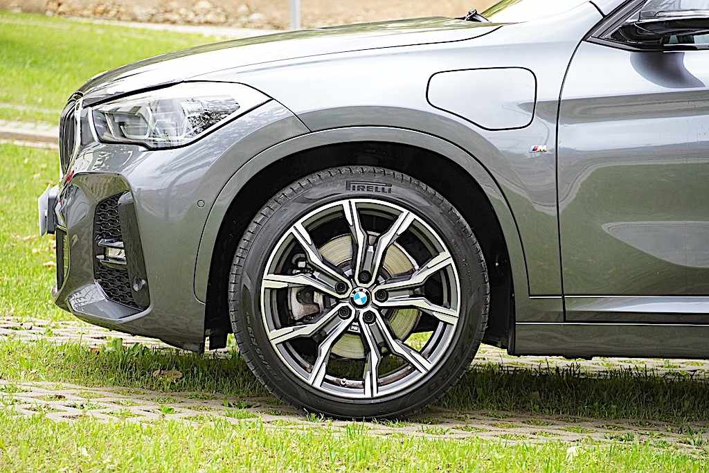 bmw-x1-2020-hibrido-a-gasolina-1499cc