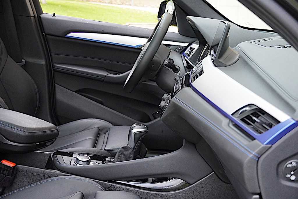 bmw-x1-2020-hibrido-a-gasolina-1499cc
