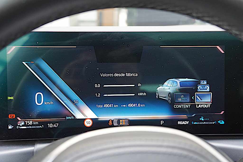 bmw-serie-3-330e-xdrive-2023-hibrido-plug-in-1998cc