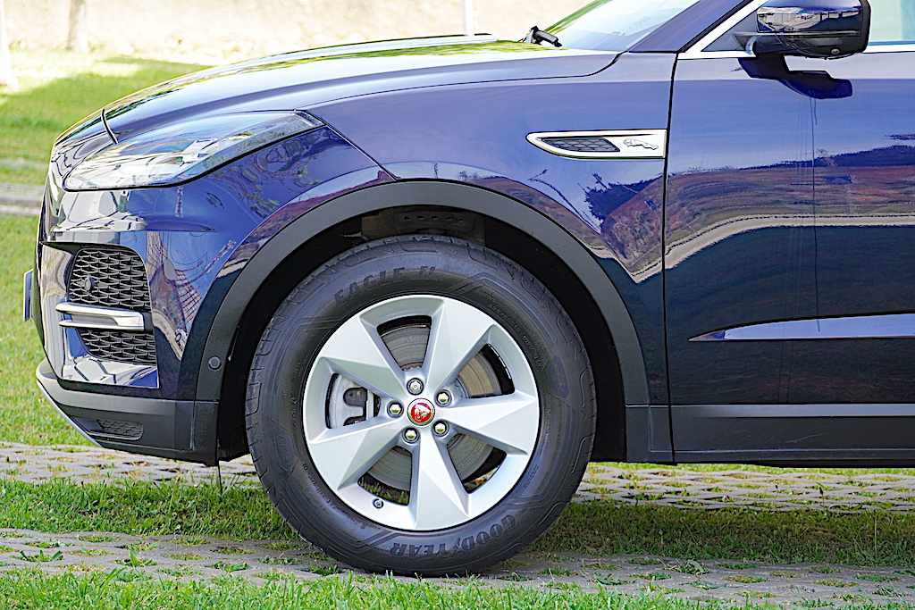 jaguar-e-pace-p160-mhev-2021-gasolina-1498cc