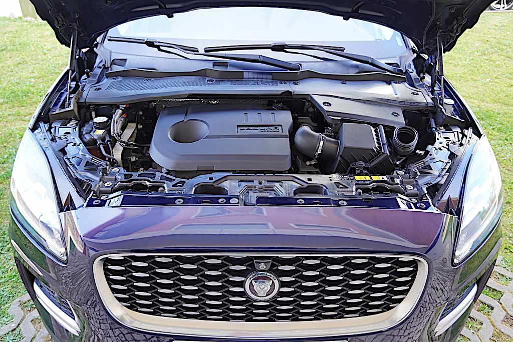 jaguar-e-pace-p160-mhev-2021-gasolina-1498cc