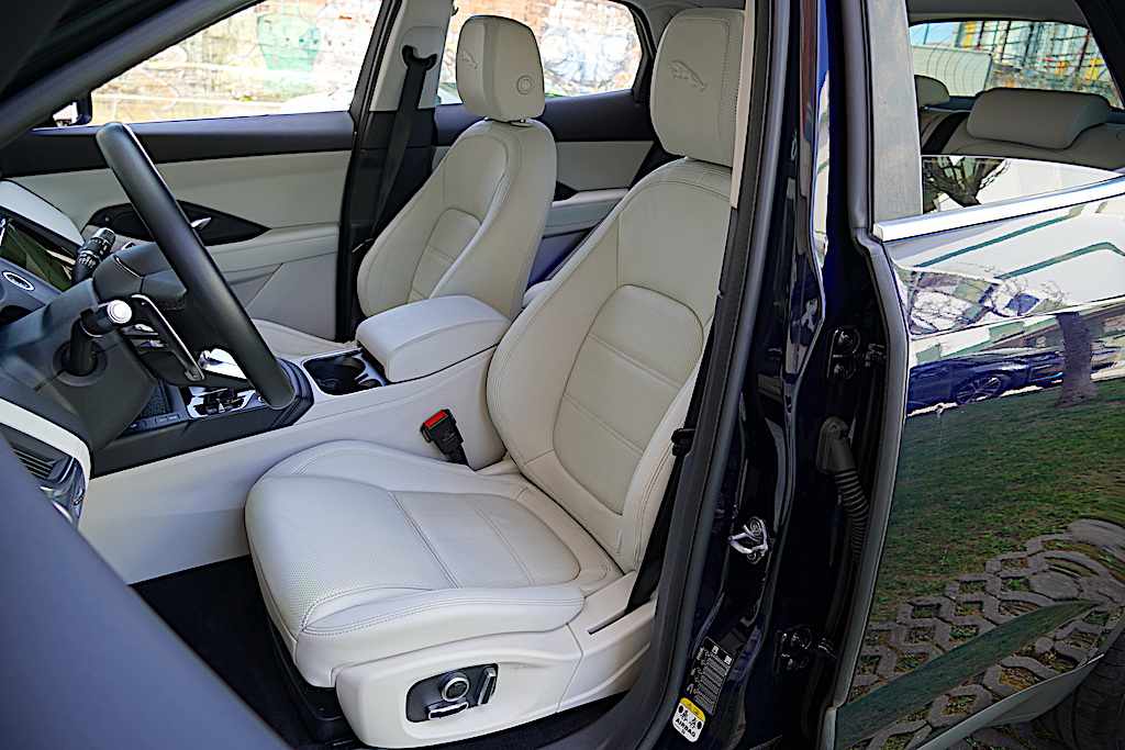 jaguar-e-pace-p160-mhev-2021-gasolina-1498cc