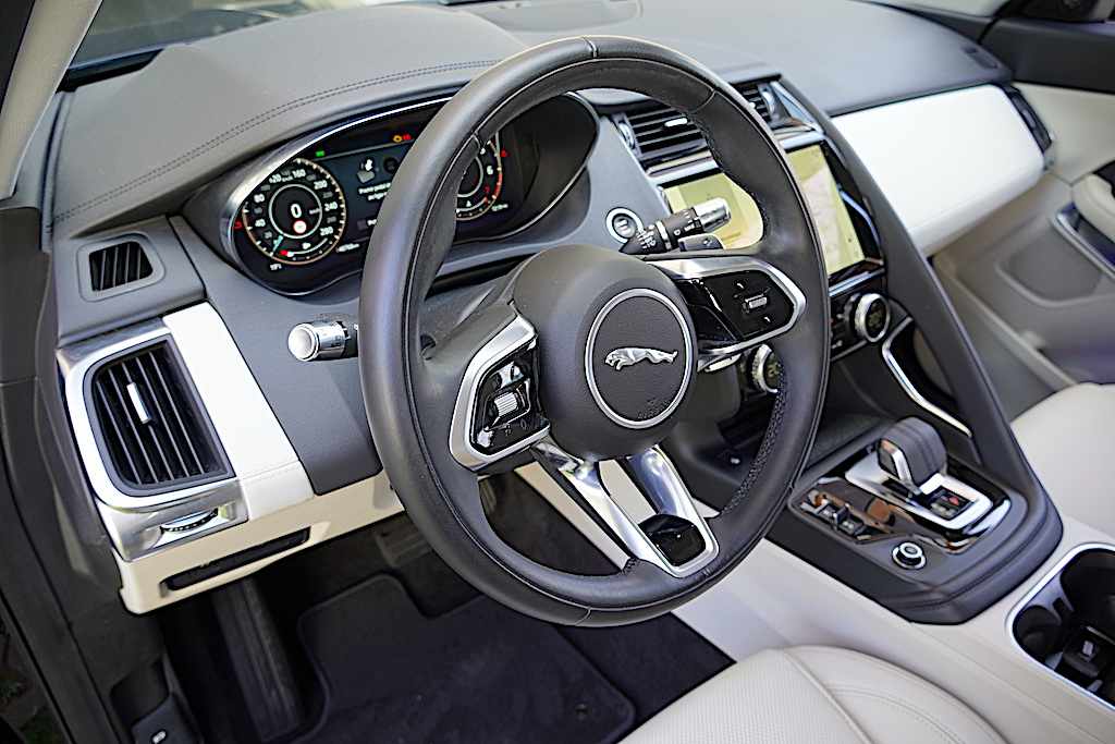 jaguar-e-pace-p160-mhev-2021-gasolina-1498cc