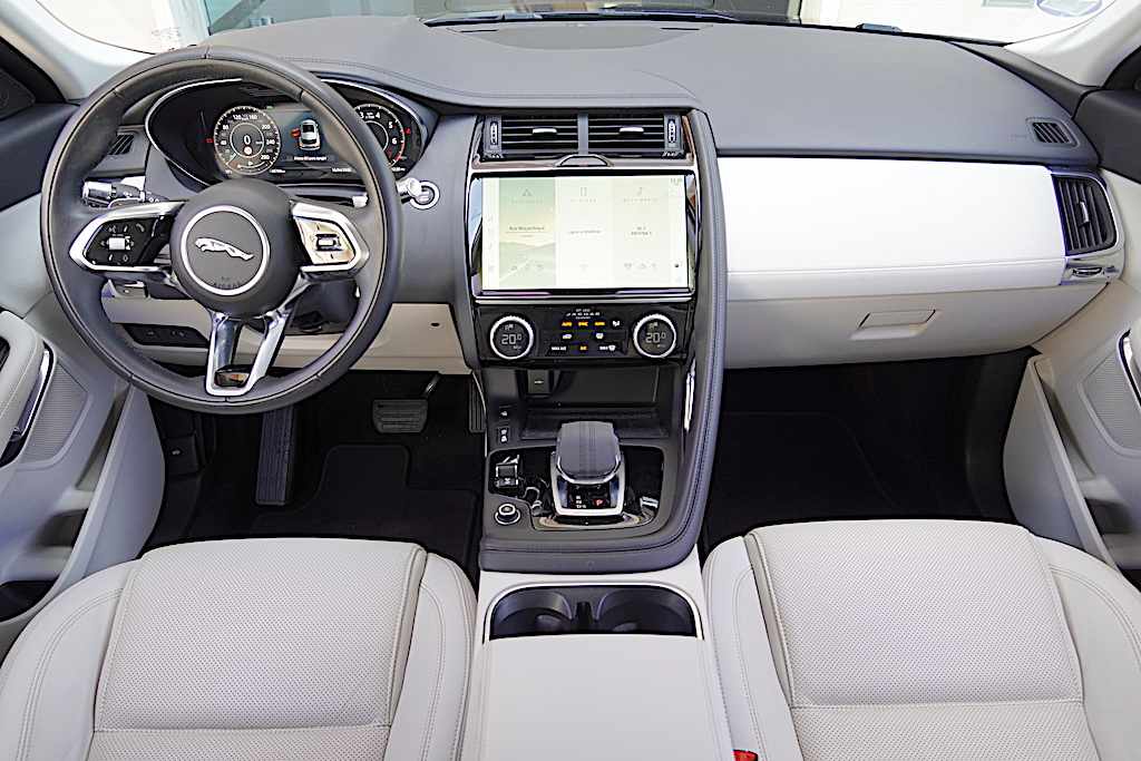 jaguar-e-pace-p160-mhev-2021-gasolina-1498cc