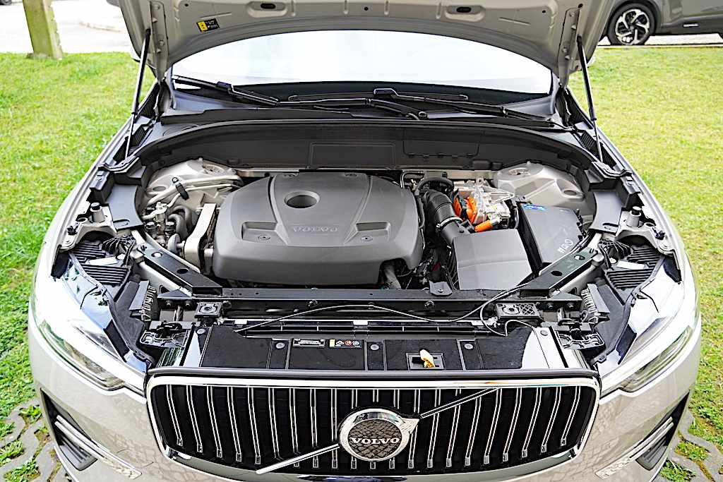 volvo-xc60-polestar-t6-2-0-awd-2022-gasolina-1969cc