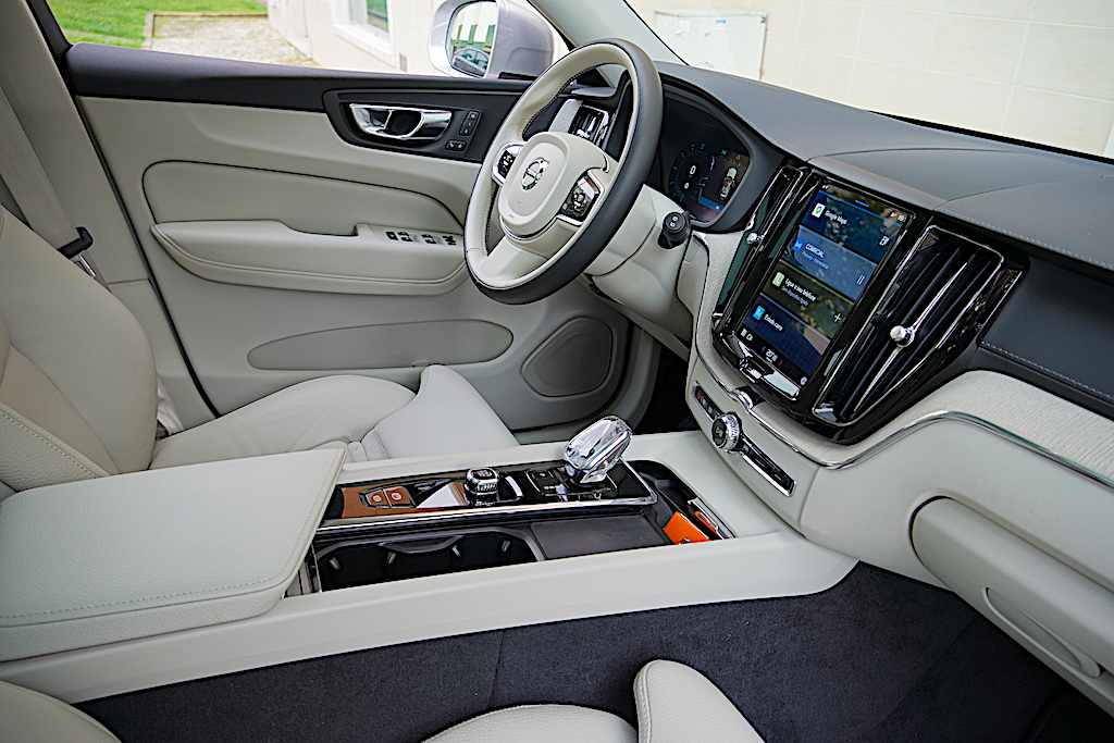volvo-xc60-polestar-t6-2-0-awd-2022-gasolina-1969cc