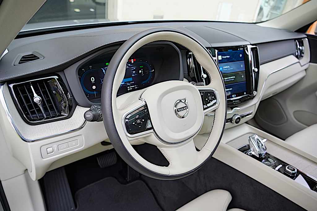 volvo-xc60-polestar-t6-2-0-awd-2022-gasolina-1969cc