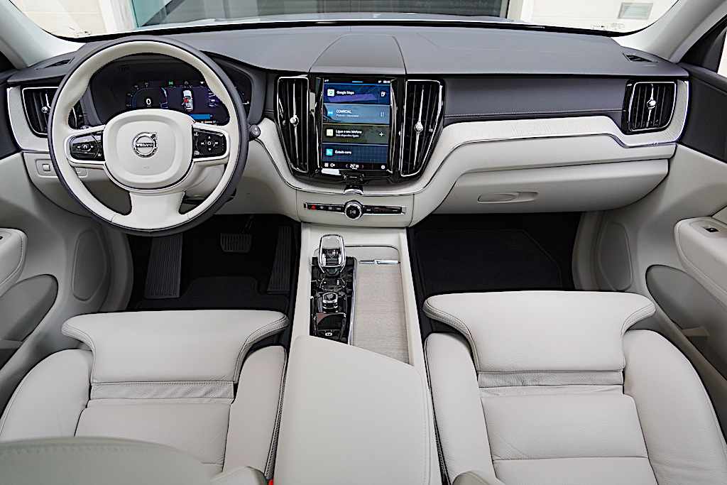volvo-xc60-polestar-t6-2-0-awd-2022-gasolina-1969cc