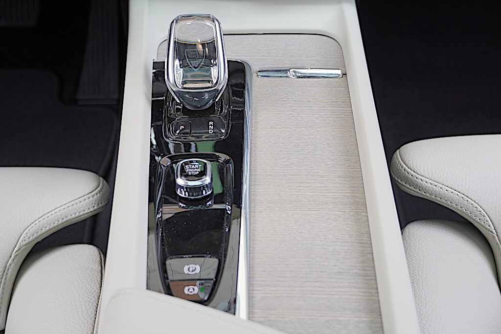 volvo-xc60-polestar-t6-2-0-awd-2022-gasolina-1969cc