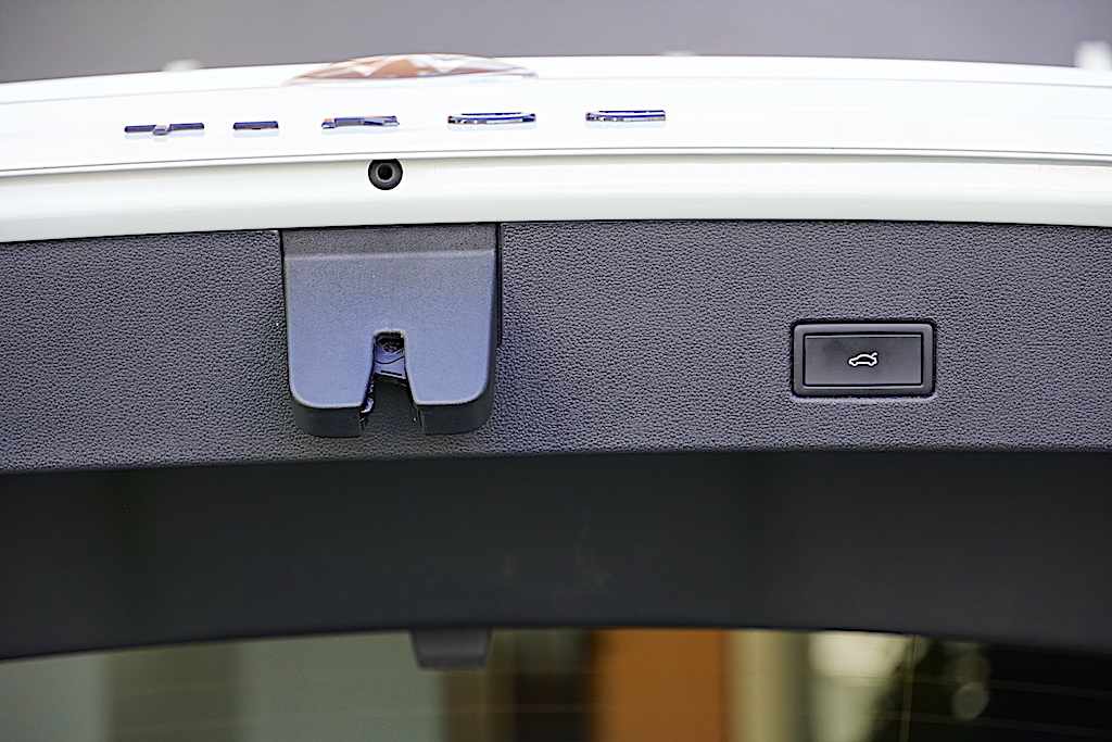 volkswagen-t-roc-1-5-tsi-2025-gasolina-1498cc