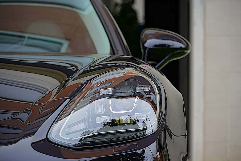 porsche-panamera-2020-hibrido-a-gasolina-2894cc