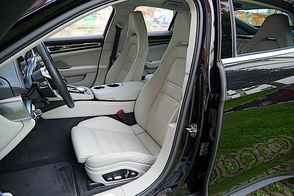 porsche-panamera-2020-hibrido-a-gasolina-2894cc